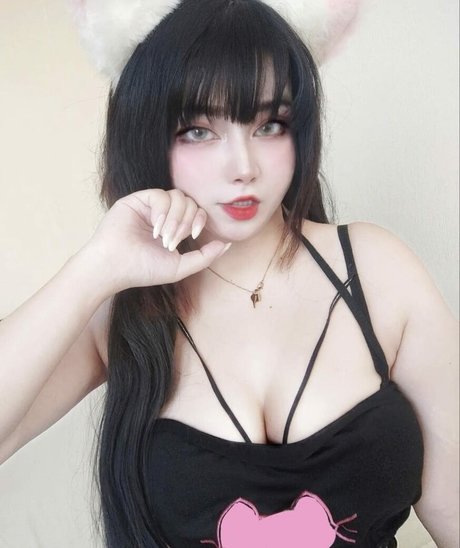 主観視点のアジア人オンリーファンズ セクシー 画像