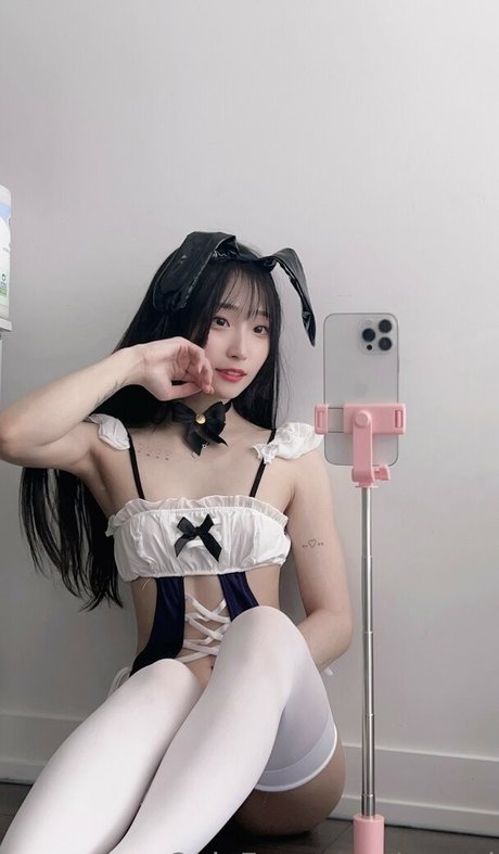 Awwni スターセックス 写真