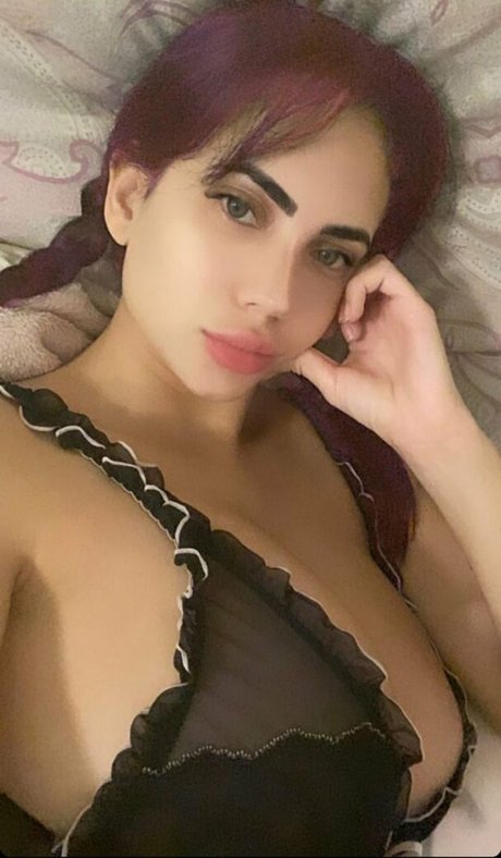 偽おっぱいオンリーファンズ セクシーヌード 画像