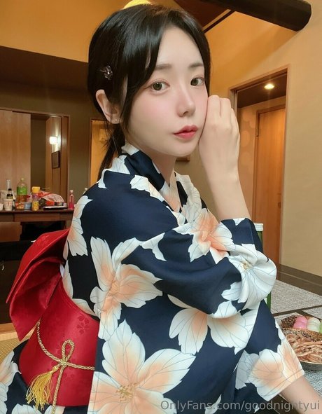 goodnightyui 美しいモデル ギャラリー