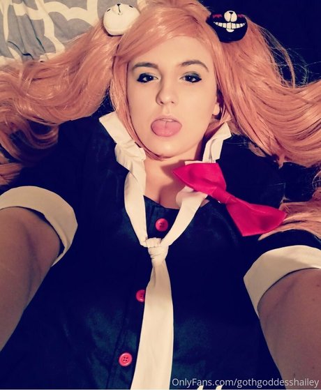 gothgoddesshailey セクシーなポルノスター 画像