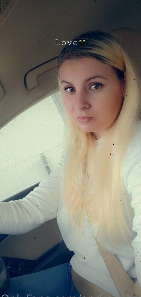 andradahot セクシーなスター 写真