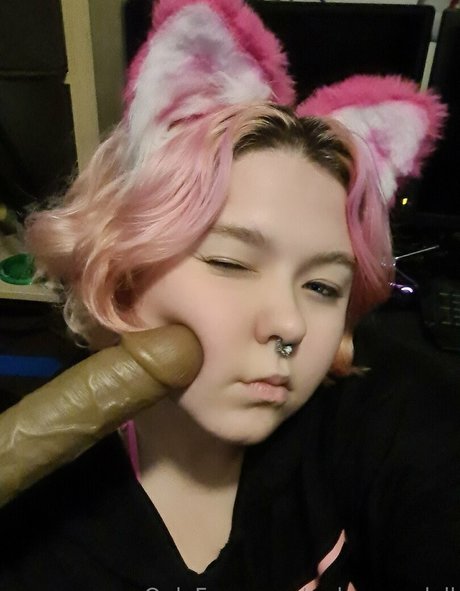 クリーミーなオンリーファンズ セクシーヌード 写真
