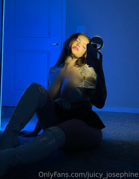 juicy josephine セクシーモデル 画像