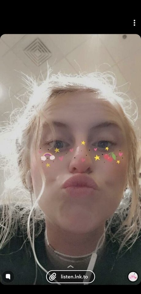 従順なオンリーファンズ ホットセクシー 写真