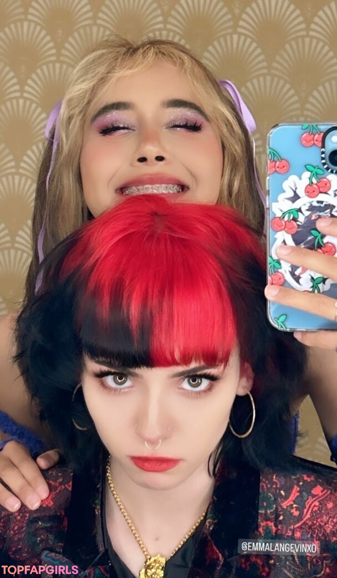 濡れたオマンコオンリーファンズ ホット裸 写真