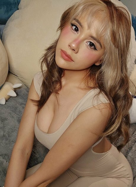 フェラチオ自撮りオンリーファンズ ポルノ 画像