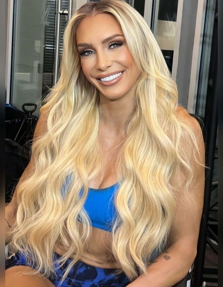 Charlotte Flair 最高のスター 画像