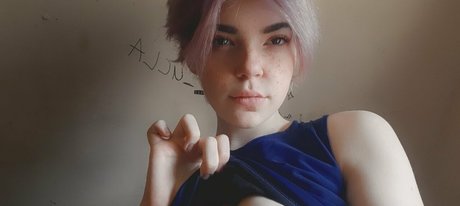 若いオンリーファンズ ヌード アーカイブ