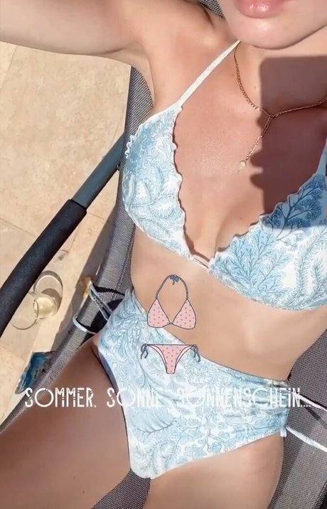 小さいペニスのオンリーファンズ 無料裸 写真