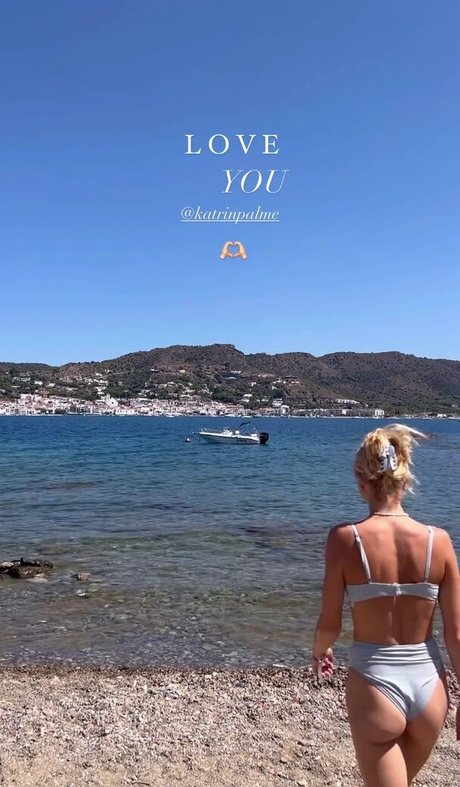 大きなお尻のオンリーファンズ セクシーヌード アーカイブ