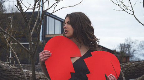 Julia Zu アートポルノスター 写真