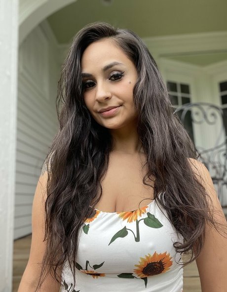 sophiamariiex エロティックモデル 画像