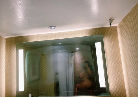 goddessbaileyy ポルノスター 可愛い 画像