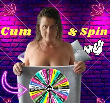 アジアンシャワー オンリーファンズ セクシー 写真