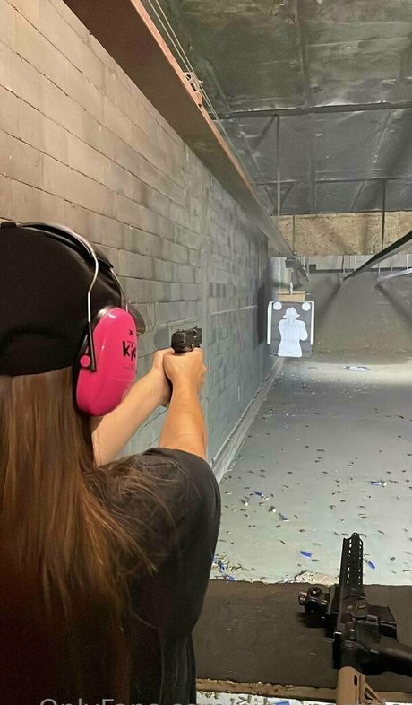 ヌード自撮りオンリーファンズ 美しいxxx 画像