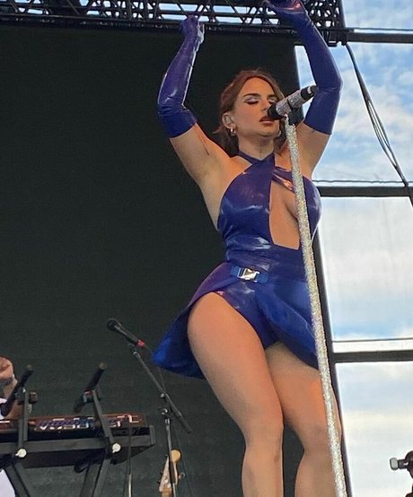 Jojo Levesque アダルトモデル 写真