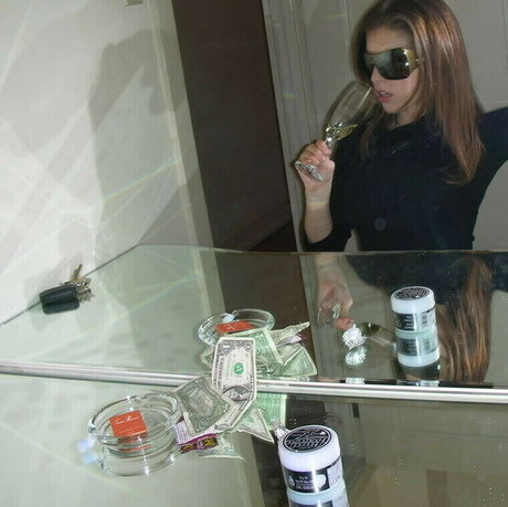 赤毛の痴女オンリーファンズ 美しいヌード ギャラリー