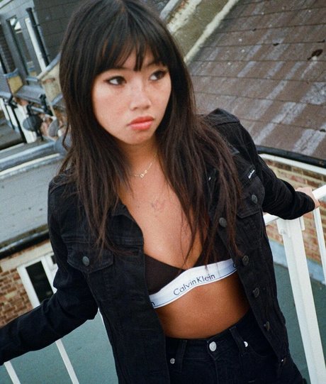 Radvxz ポルノスター 画像