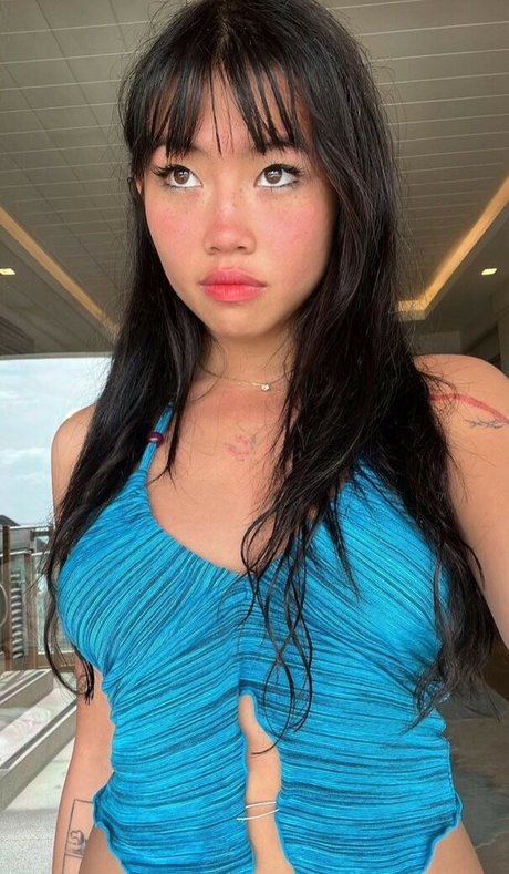 Radvxz ポルノ女優 画像