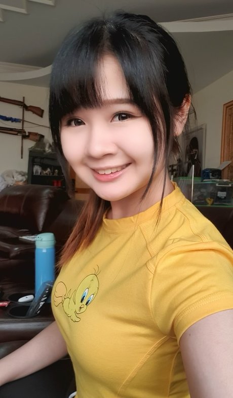 Clarissa Punipun エロティック女優 写真
