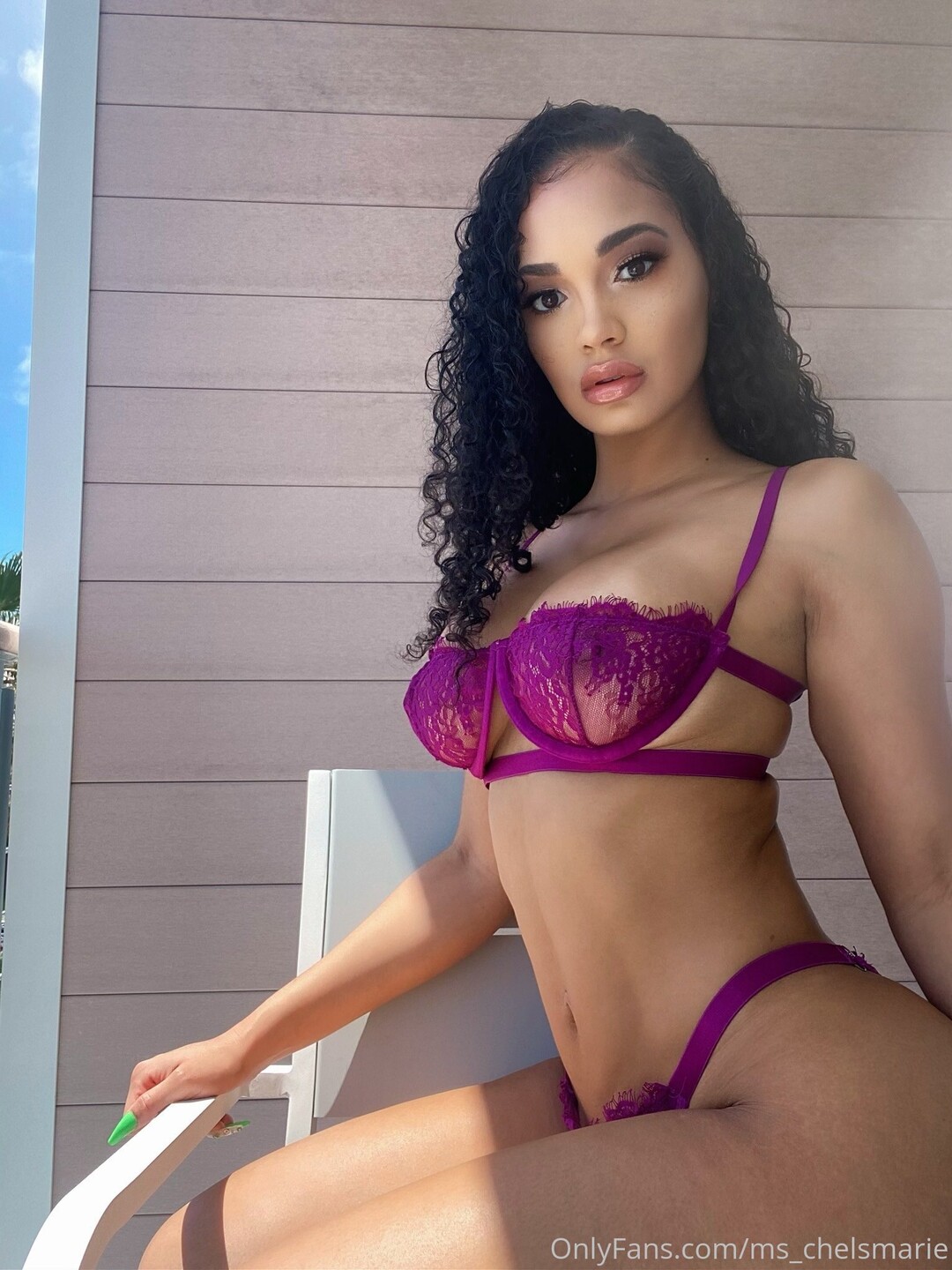 Ms Chelsmarie ヌードのポルノスター ギャラリー