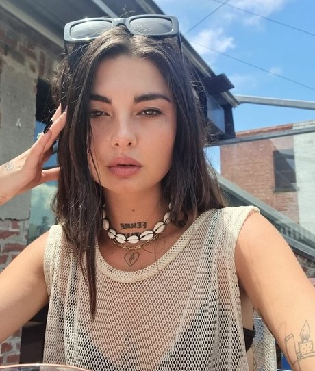 Coco Allen ポルノモデル 画像