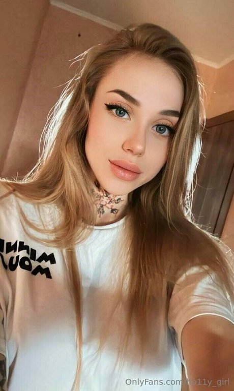 ho11y girl 無料女優 画像