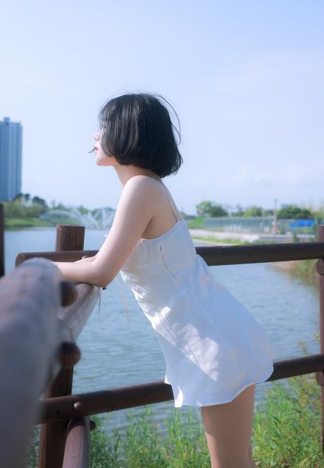 ティーンソロオンリーファンズ セックス 写真