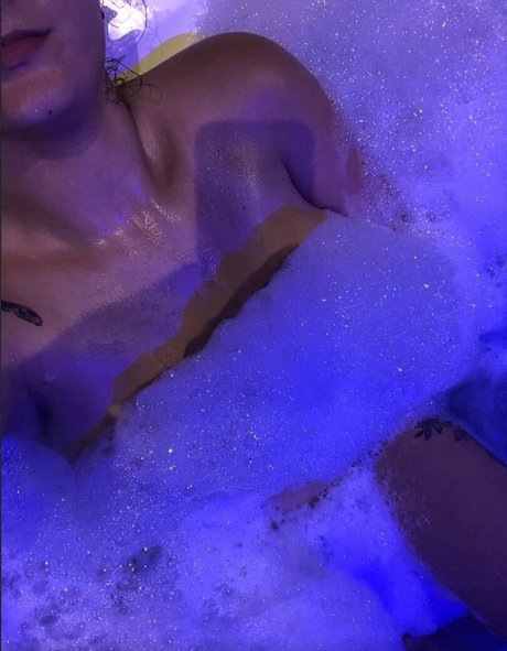 Lary Nascimento セックスポルノスター 画像