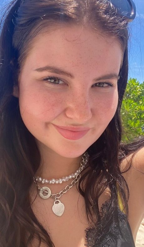 オナニー 潮吹き オンリーファンズ HD 画像