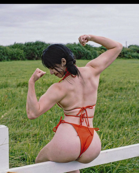 最もホットな男性オンリーファンズ 可愛い 写真