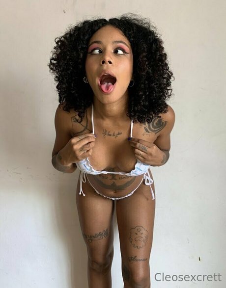 巨乳ゴスオンリーファンズ ホットポルノ 写真