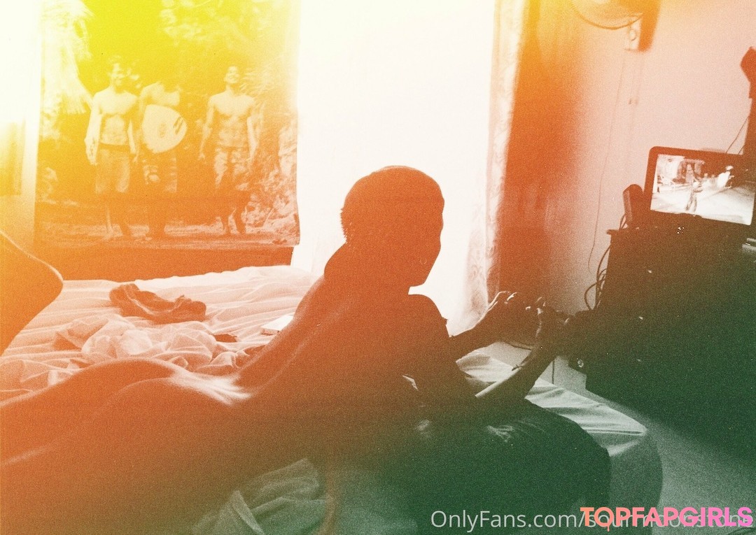 巨根ゲイオンリーファンズ ポルノ 写真