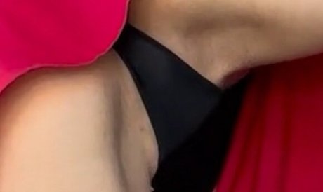 asmr 足 オンリーファンズ 美しい裸 画像