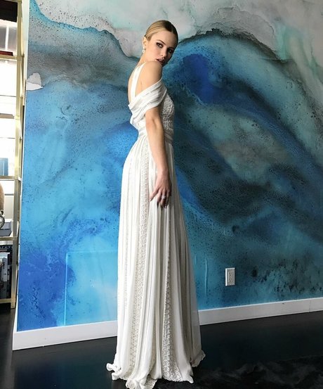 Halston Sage 完璧なスター 写真