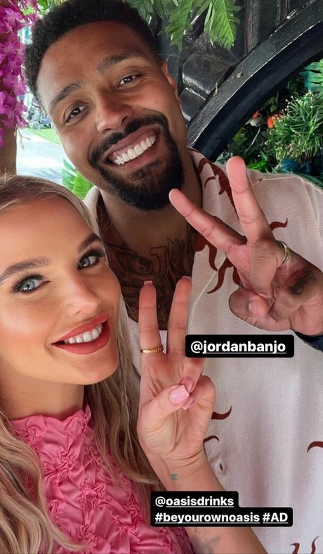 クローズアップマンコオンリーファンズ セックス 画像