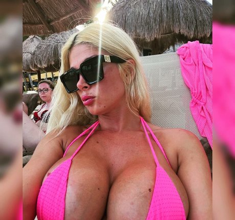 Aniita Muhlemann ポルノスター 写真