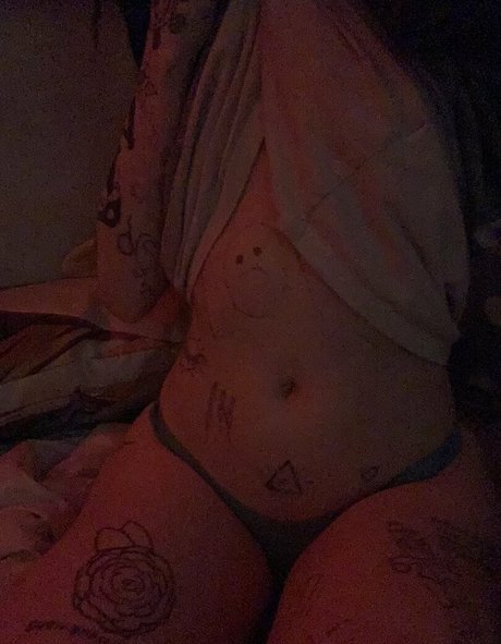 裸ヨガオンリーファンズ ヌード 写真