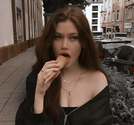 Pudderfly ヌードモデル 画像