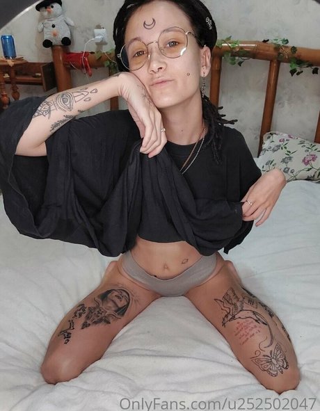 イスラム教徒のオンリーファンズ ホットセクシー 画像