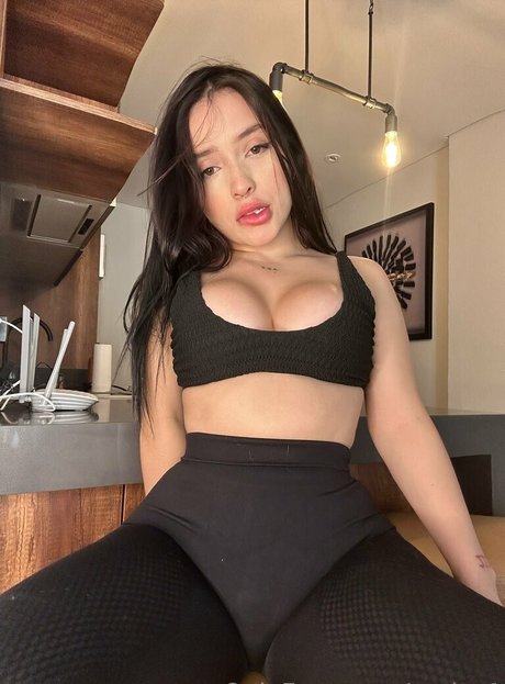 majo 1 xxxモデル 写真