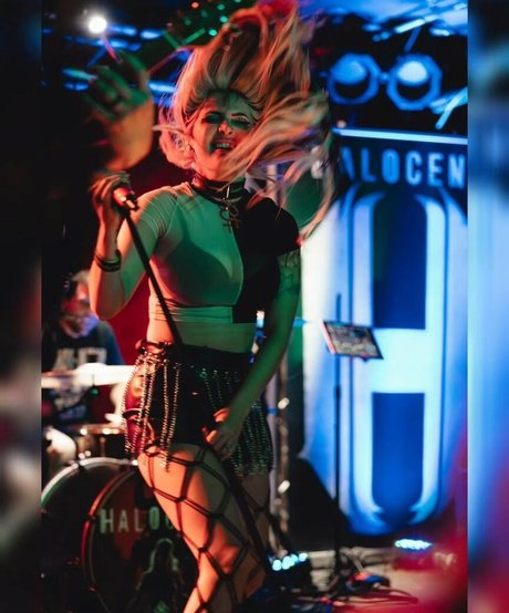 デカ尻ジーンズ オンリーファンズ ホットxxx 写真