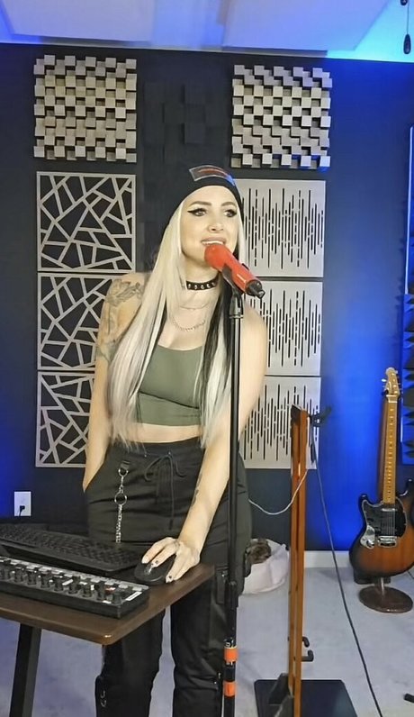 美しいアジアのオンリーファンズ 美しいxxx 画像