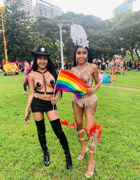 アジアンシスターオンリーファンズ 無料裸 写真