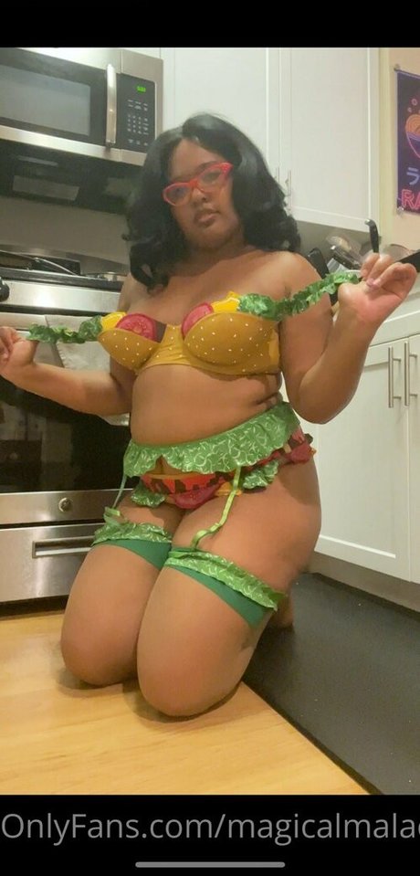 magicalmaladyfree セクシーなスター 画像
