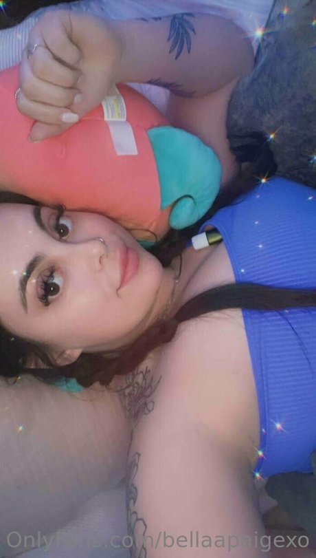bellaapaigexo 美しいスター 写真