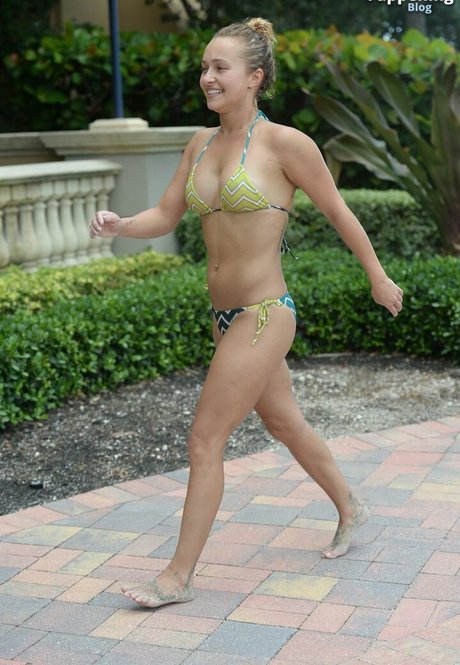 Hayden Panettiere 素敵なモデル 写真