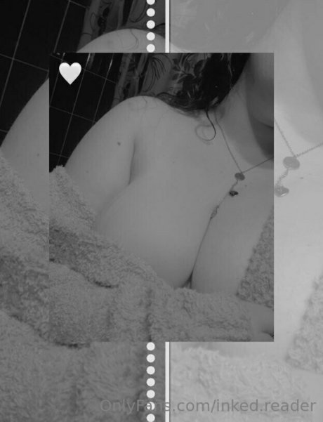 inked reader ホットなスター 写真