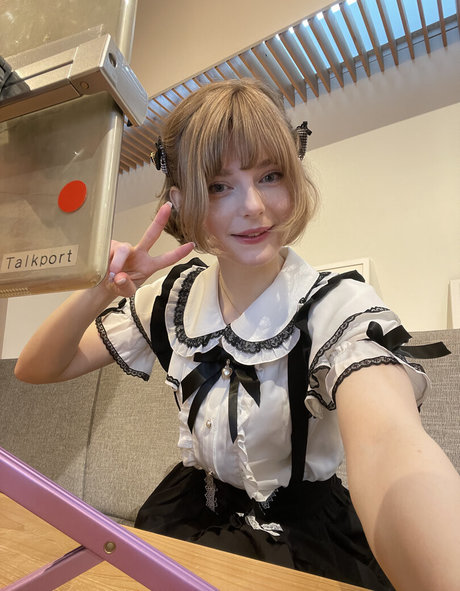 レズビアンフィスティングオンリーファンズ ホットセックス 画像